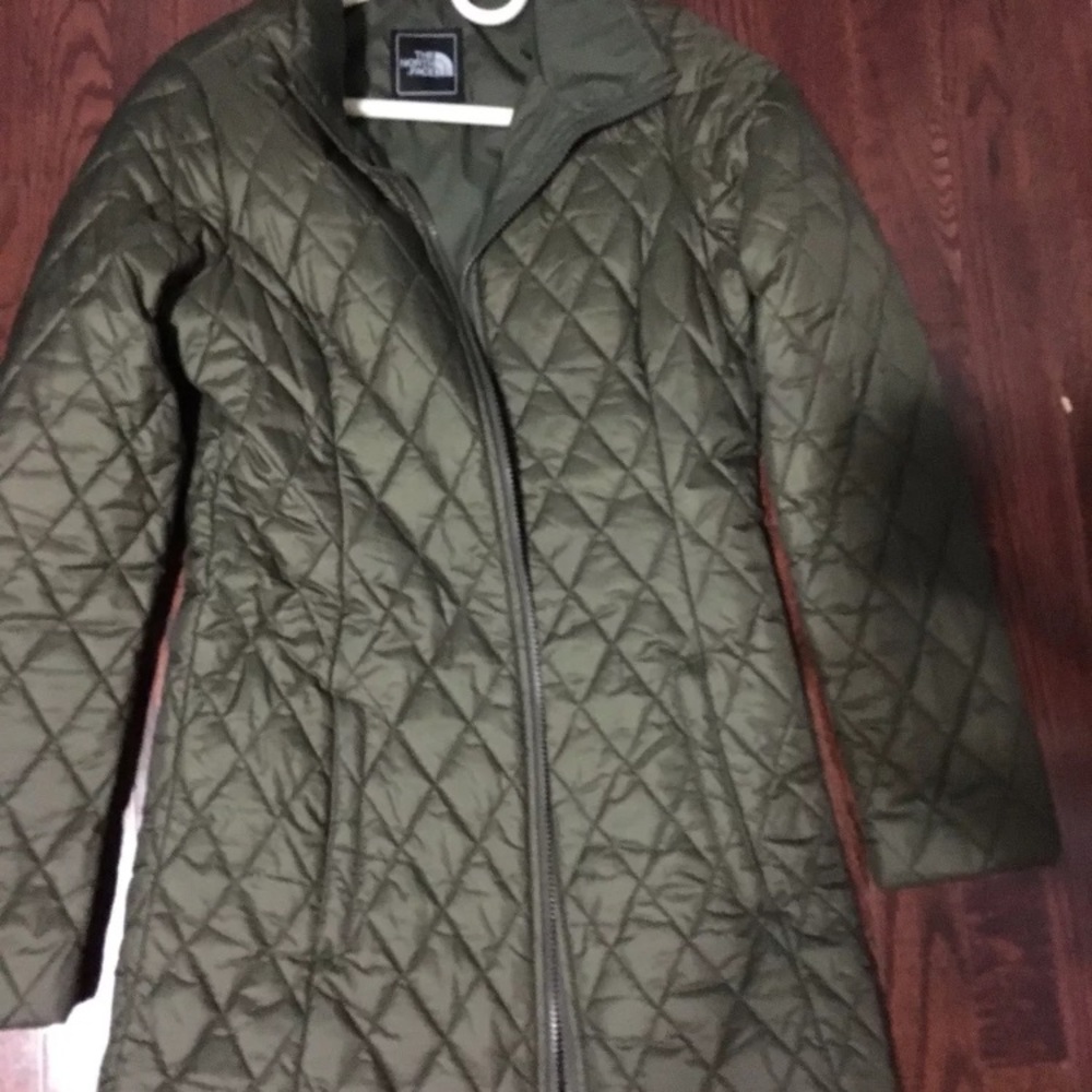 The North face army green coat light weight XS